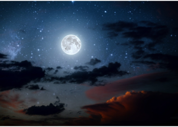 Blue Moon Yang Tidak Berwarna Biru