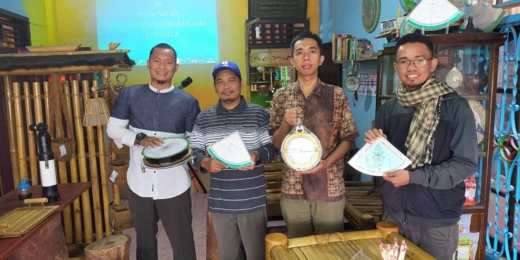 Silaturrahim Falak ke Raja Siala