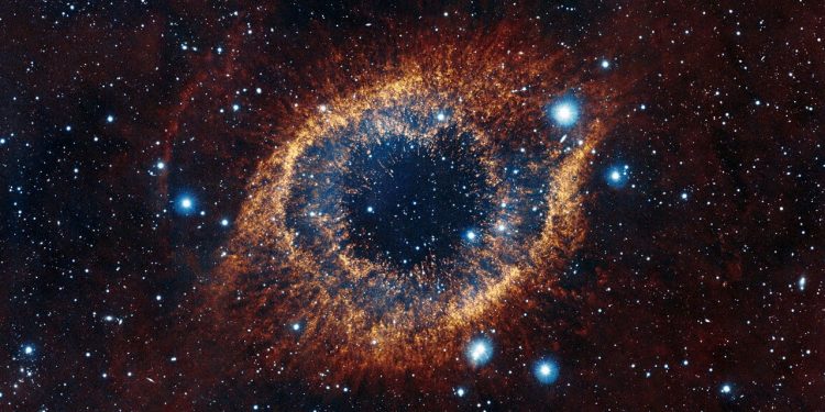 Nebula Helix dan Strukturnya Yang Sangat Menakjubkan
