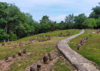 Pengukuran Kiblat Komplek Makam Mahligai dan Makam Papan Tinggi Barus Tapanuli Tengah