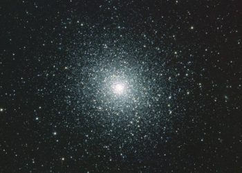 Temuan lebih dari 100 Lubang Hitam di Palomar 5