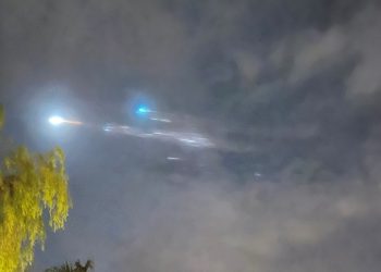 Re-Entry Sampah Antariksa Terlihat di Indonesia