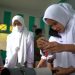 Pelatihan Teleskop Handmade di SMK Kesehatan Hafsyah Medan Oleh OIF UMSU