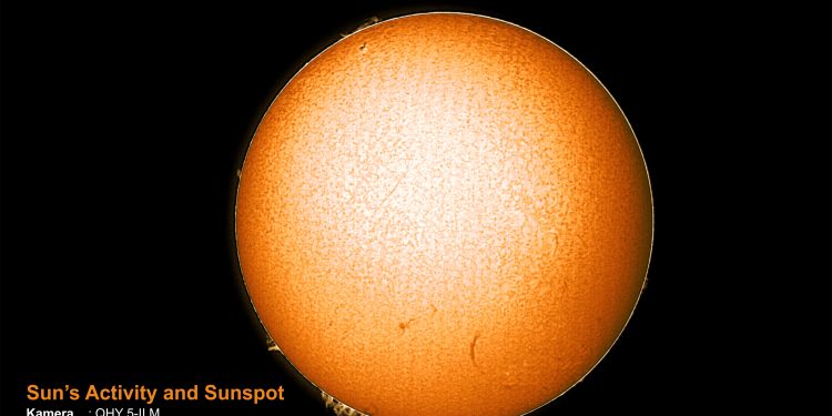 Sun in Hydrogen Alpha November 28th, 2022