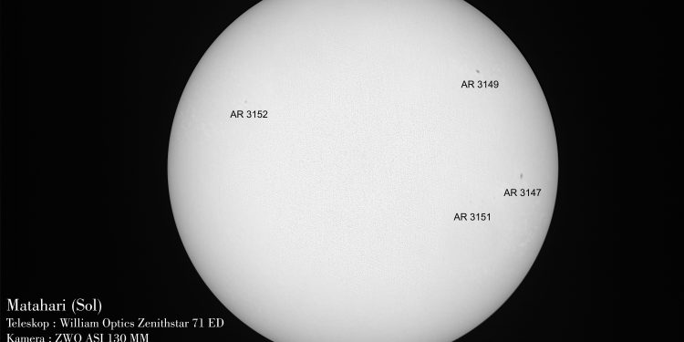 Matahari dalam Panjang Gelombang Visual 26 November 2022