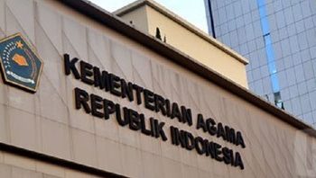 Posisi Pemerintah dalam Penentuan Awal Bulan di Indonesia
