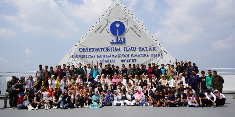 SMP 19 Muhammadiyah Pematang Siantar Kunjungi OIF UMSU