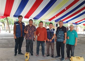Tim OIF Akurasikan Arah Kiblat Untuk PKKMB UMSU 2023