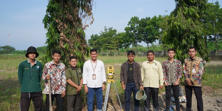 OIF UMSU Ukur Arah Kiblat Lahan UMSU yang menjadi Arena Muktamar Muhammadiyah ‘Aisyiyah ke-49 Tahun 2027 nanti