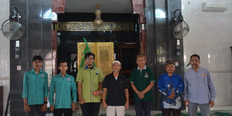 Pengakurasian Arah Kiblat di Masjid Muslimin