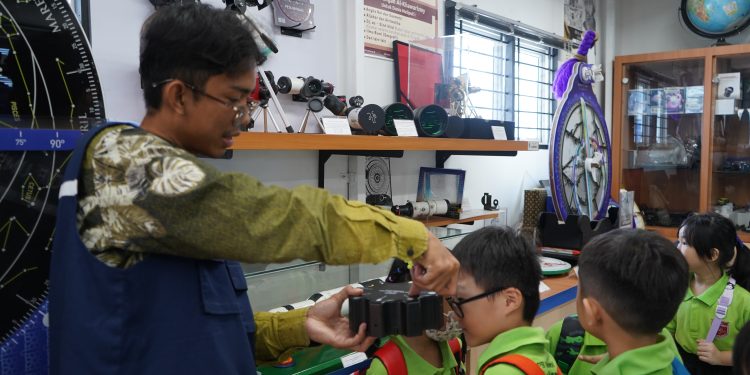 Kunjungan Sekolah Pekerti Bangsa