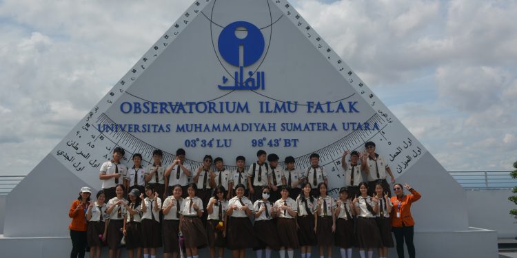 Kunjungan dari SMPS Maitreyawira Deli Serdang