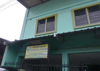 OIF UMSU Akurasikan Arah Kiblat Madrasah Raudhatul Hasanah