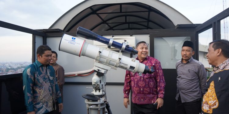 OIF UMSU Kedatangan Prof. Dr. H. Fajri Ismail (Asesor LAMDIK)