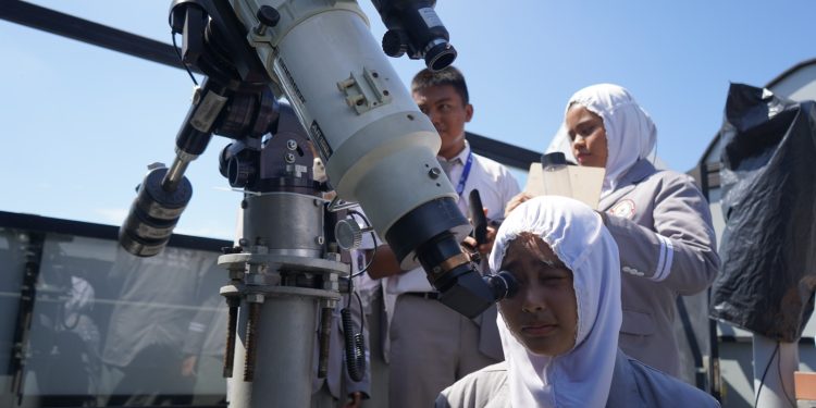 Kunjungan SMA An Nizam
