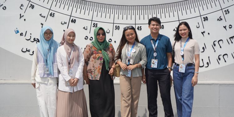 Mahasiswa Asal Filipina Berkunjung ke OIF UMSU