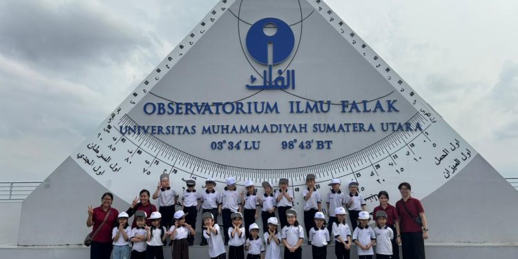 Kunjungan dari SD Bangun Insan Mandiri Medan
