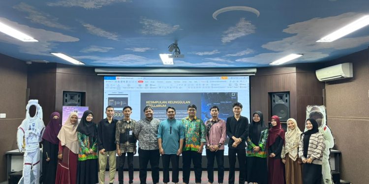 Melalui Halaqah Mahasiswa #45, Mahasiswa Ilmu Falak Pelajari Identifikasi Benda Langit Melalui Stellarium Mobile