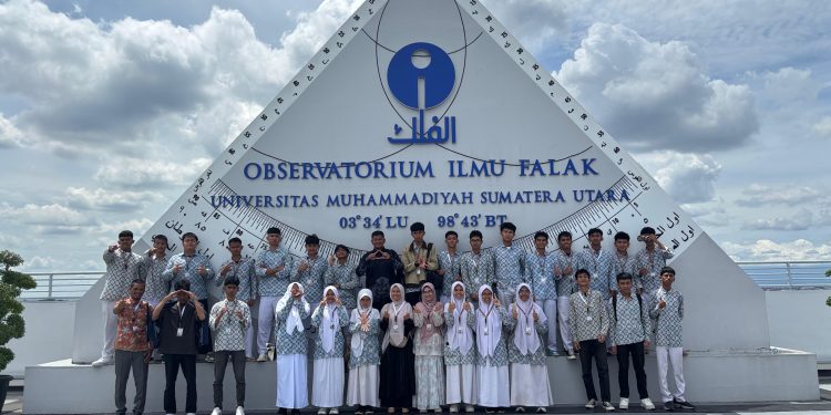 Kunjungan dari SMA Al Fityah Pekanbaru