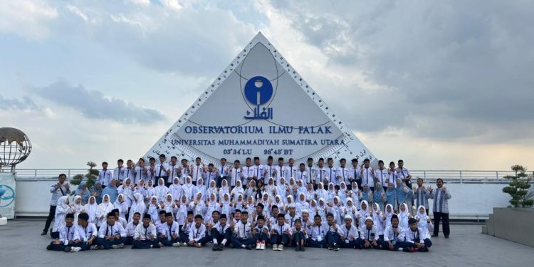 Kunjungan dari SMP IT Cendekia Pematang Siantar