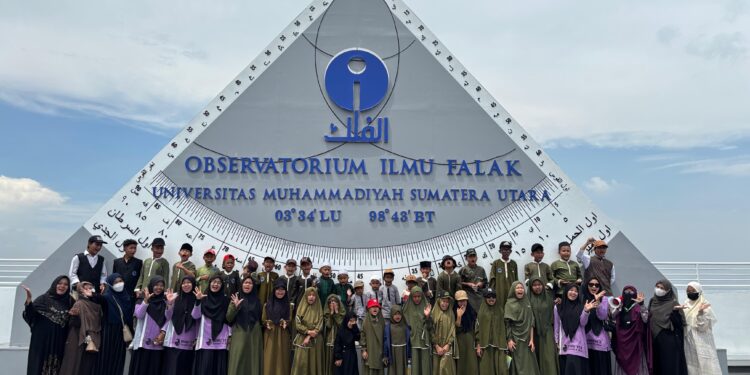 Kunjungan dari Yayasan Fatimaturridho Asahan