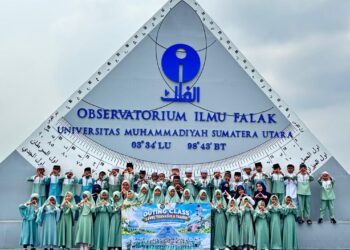 Keseruan hari ini bersama adik-adik dari Rumah Tahfidz IHQ Deli Serdang yang berkunjung kembali ke OIF UMSU, mereka dibersamai oleh Bapak/Ibu.